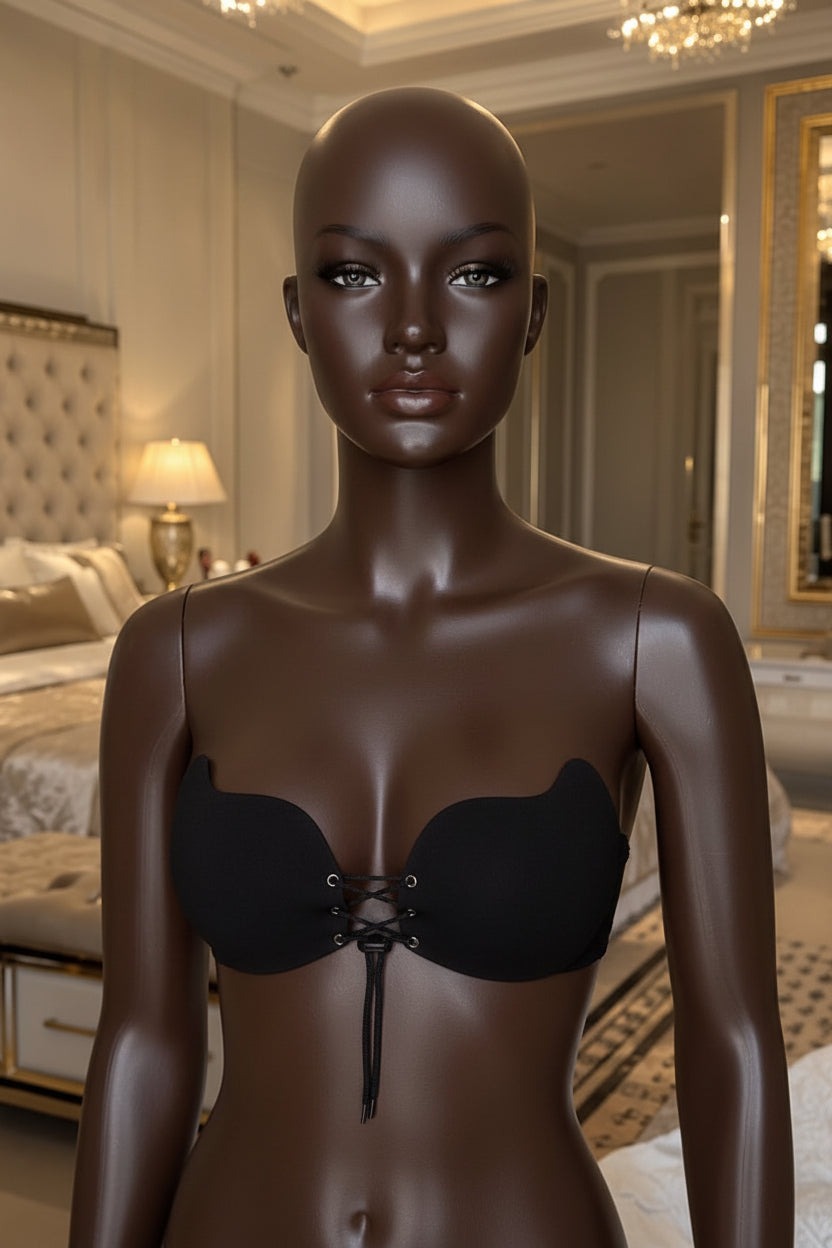 Soutien-gorge adhésif